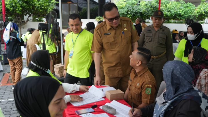 Peringati HKN ke-59, Dinkes Medan Gelar Pemeriksaan Kesehatan ASN Pemko Medan
