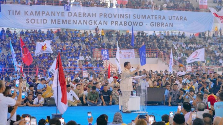 Prabowo Merasa Diberi Nilai 100 Bukan 11 Karena Disambut Belasan Ribu Pendukungnya di Sumut