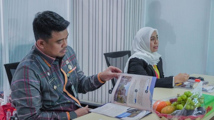 Bobby Nasution Mentor Kadis PMPTSP dan Kepala Kesbangpol di Pelatihan Kepemimpinan Nasional