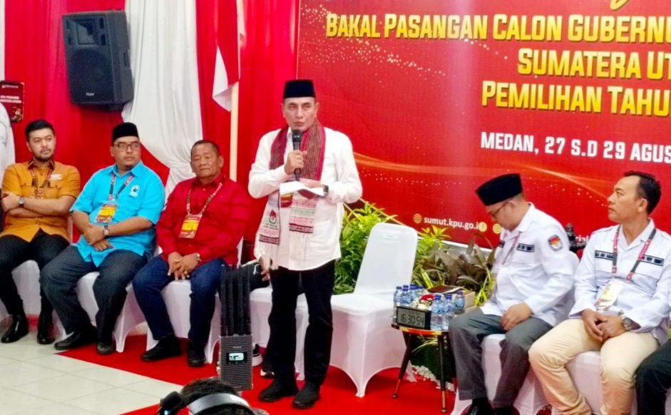 Ikut Pilkada 2024, Edy Rahmayadi dan Hasan Basri Sagala Daftar ke KPU Sumut Ikut Pilkada 2024, Edy Rahmayadi dan Hasan Basri Sagala Daftar ke KPU Sumut