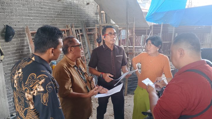 Komisi IV Sidak Bangunan Yang Diduga Menyerobot Bahu Jalan