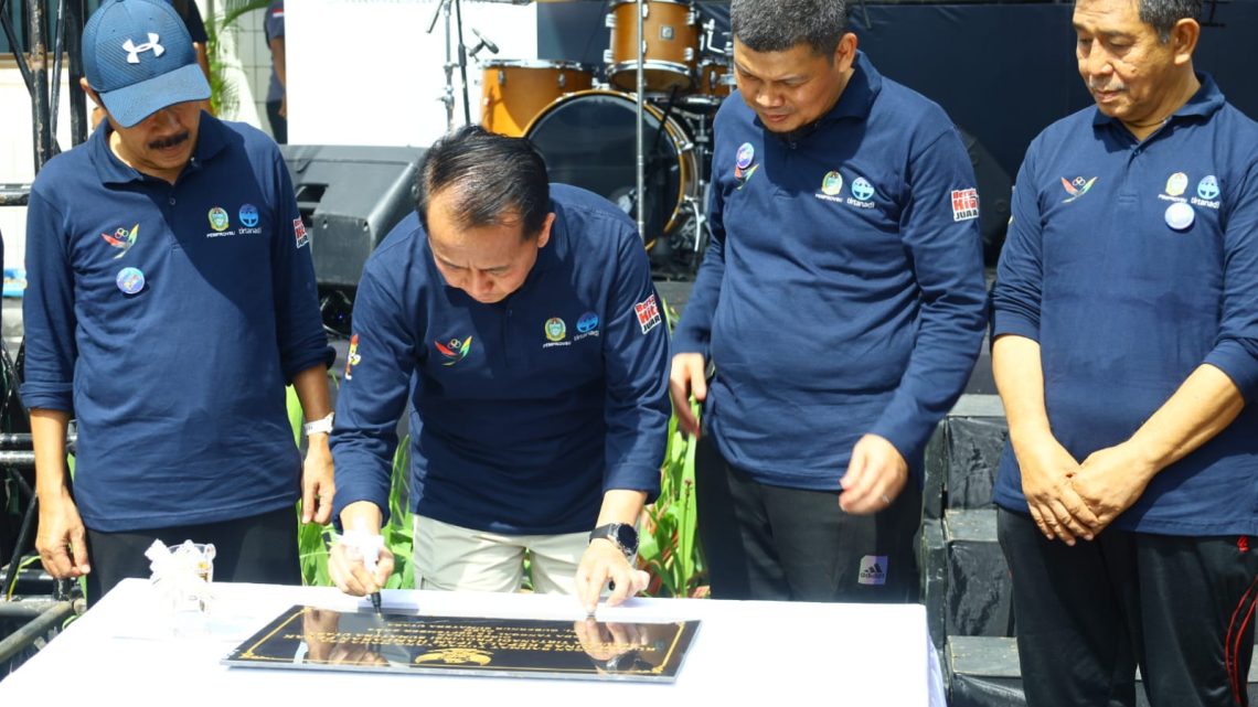 Puncak HUT ke-119 Perumda Tirtanadi Berlangsung Meriah, Pj Gubsu : Pelayanan Harus Ditingkatkan Puncak HUT ke-119 Perumda Tirtanadi Berlangsung Meriah, Pj Gubsu : Pelayanan Harus Ditingkatkan