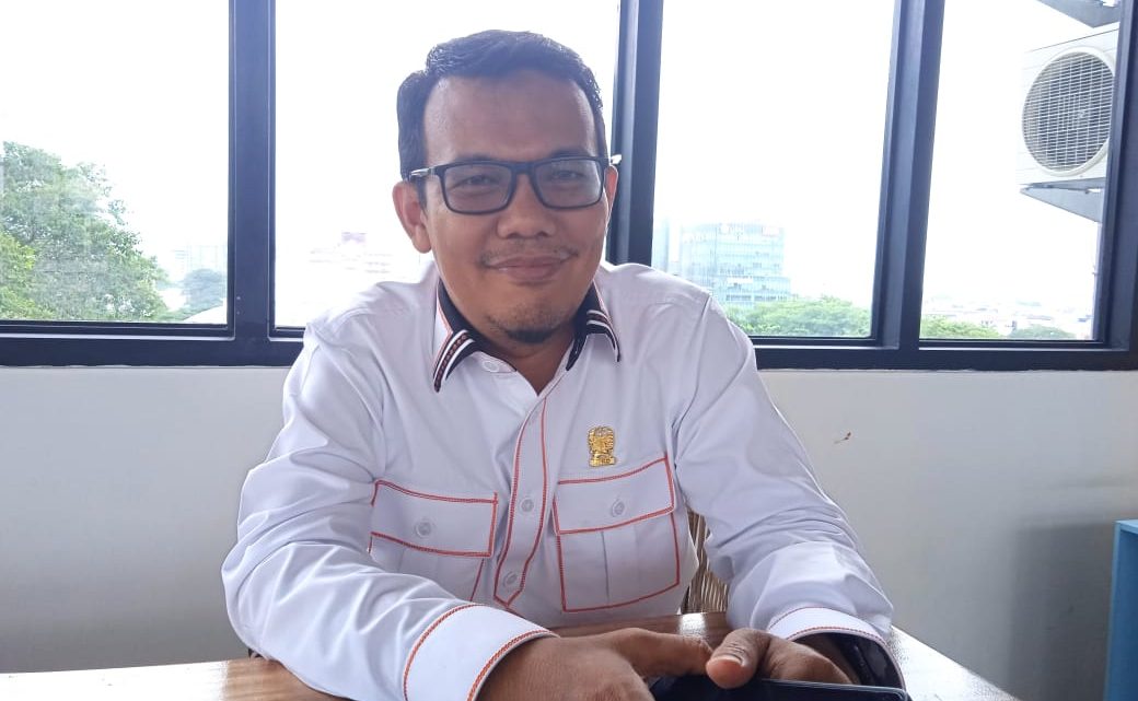 Anggota DPRD Medan Datuk Iskandar Muda, Penjaga Masjid dan Tukang Roti Anggota DPRD Medan Datuk Iskandar Muda, Penjaga Masjid dan Tukang Roti