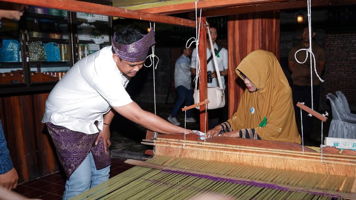 Tokoh dan Masyarakat Tebingtinggi Siap Menangkan Bobby-Surya Tokoh dan Masyarakat Tebingtinggi Siap Menangkan Bobby-Surya