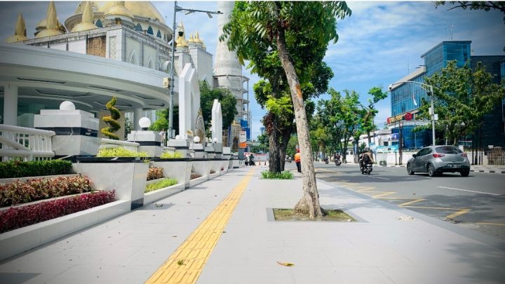 Pasca Rehabilitasi Trotoar di Kota Medan, Pejalan Kaki Kini Merasa Lebih Nyaman