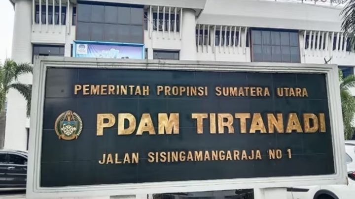 Omelan Ibu Reda, Perumda Tirtanadi Buatnya Ceria