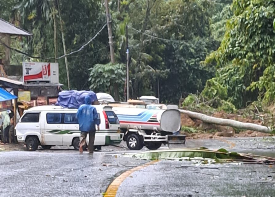 Dewas Perumda Tirtanadi, Andry Mahyar : Longsor di Sibolangit Akibat Perambahan Hutan Dewas Perumda Tirtanadi, Andry Mahyar : Longsor di Sibolangit Akibat Perambahan Hutan