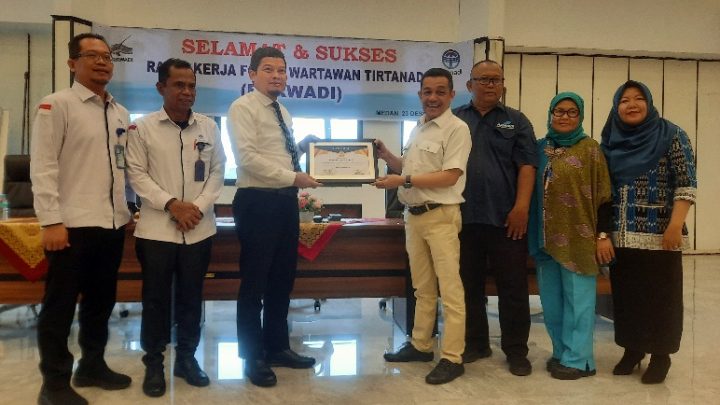Buka Raker Forwadi, Ewin Putra Siap Kolaborasi dengan Wartawan Jadikan Perumda Tirtanadi Lebih Baik