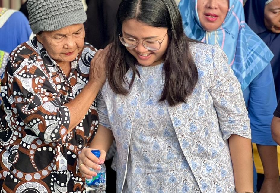 Margaret MS Serap Aspirasi Warga Komplek BTN Masalah Infrastruktur