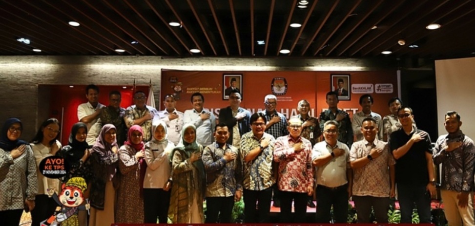 KPU Sumut Gelar Diseminasi Hasil Riset Pilkada 2024 di Sumut KPU Sumut Gelar Diseminasi Hasil Riset Pilkada 2024 di Sumut