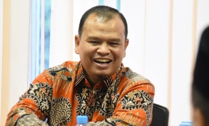 Ketua Komisi II Dukung Pemerintah Jadikan Driver Ojol Sebagai Pekerja