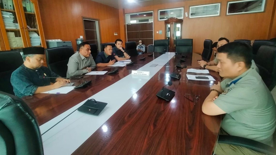 Komisi I Minta Penjelasan BPN Soal Isu Penyitaan Tanah Tidak Ber-SHM Komisi I Minta Penjelasan BPN Soal Isu Penyitaan Tanah Tidak Ber-SHM