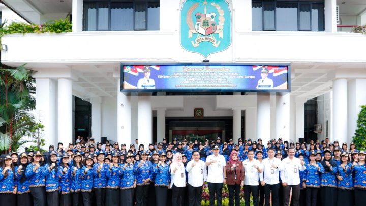 Rico Waas Serahkan SK Pengangkatan 529 CPNS Pemko Medan, 6 Penyandang Disabilitas