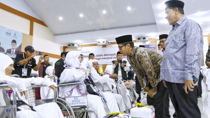 Wali Kota Medan Lepas Keberangkatan 239 Jemaah Calon Haji Asal Medan