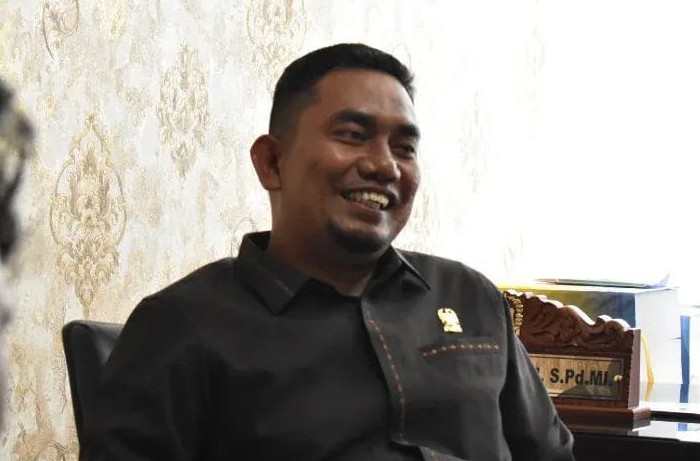 Zulham Efendi: Harus Ada Tindaklanjut Perusahaan di Belawan Pekerjakan Warga Setempat Zulham Efendi: Harus Ada Tindaklanjut Perusahaan di Belawan Pekerjakan Warga Setempat