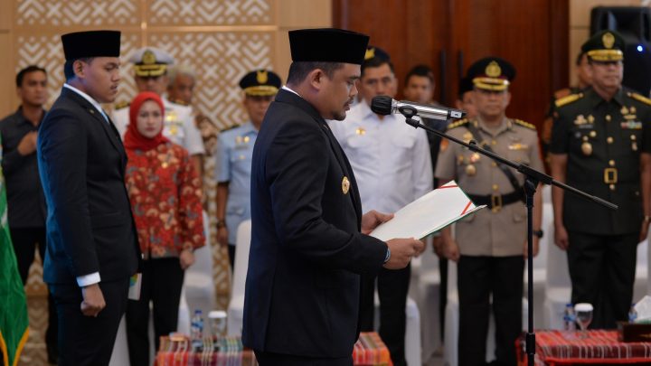 Bobby Nasution Lantik Togap Simangunsong Jadi Sekdaprov Sumut