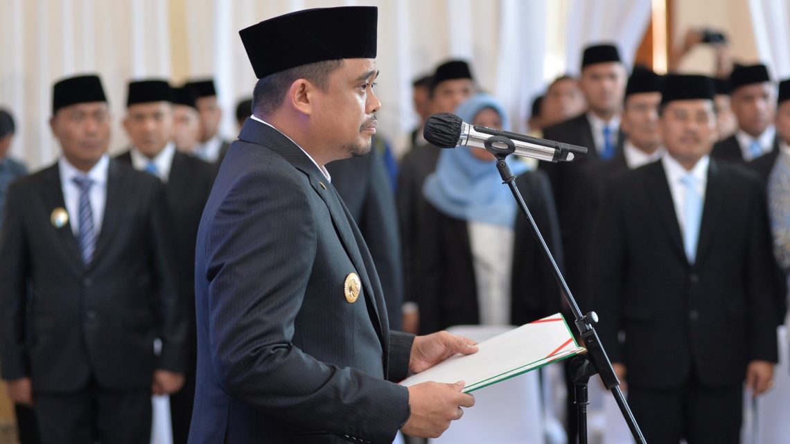 Lantik Enam Pejabat Eselon II, Bobby Nasution Kembali Tekankan Soal Loyalitas