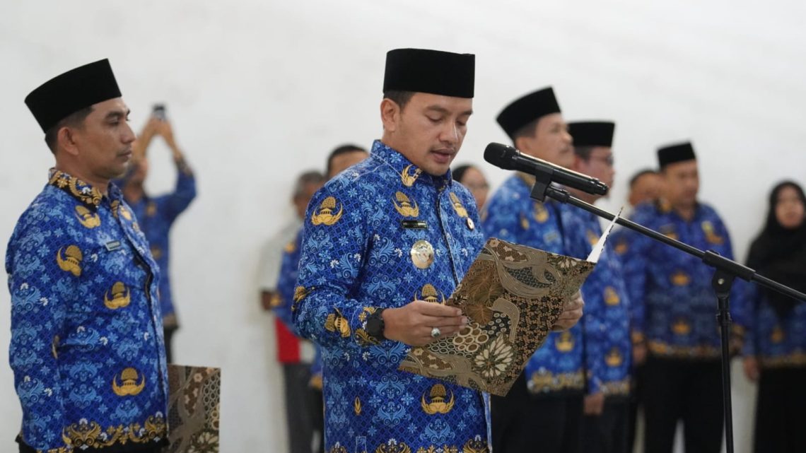 Wali Kota Tebing Tinggi Lantik 658 PPPK : Loyalitas dan Kerja Maksimal Untuk Pembangunan Kota