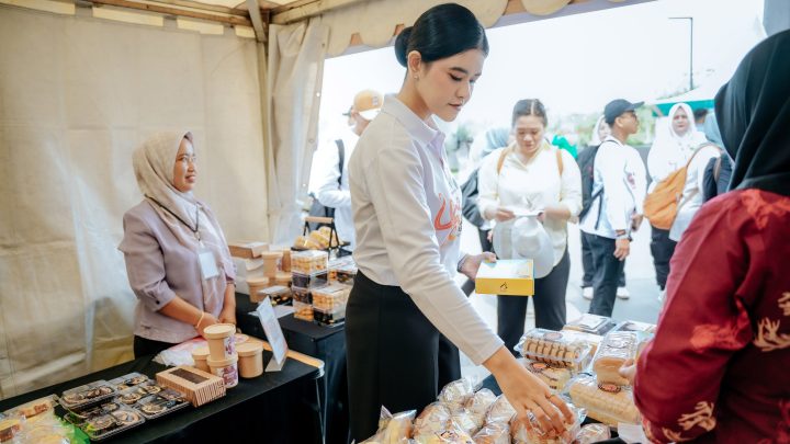 Kahiyang Ayu Bersama Ketua Dekranasda Seluruh Indonesia Berkunjung ke IKN