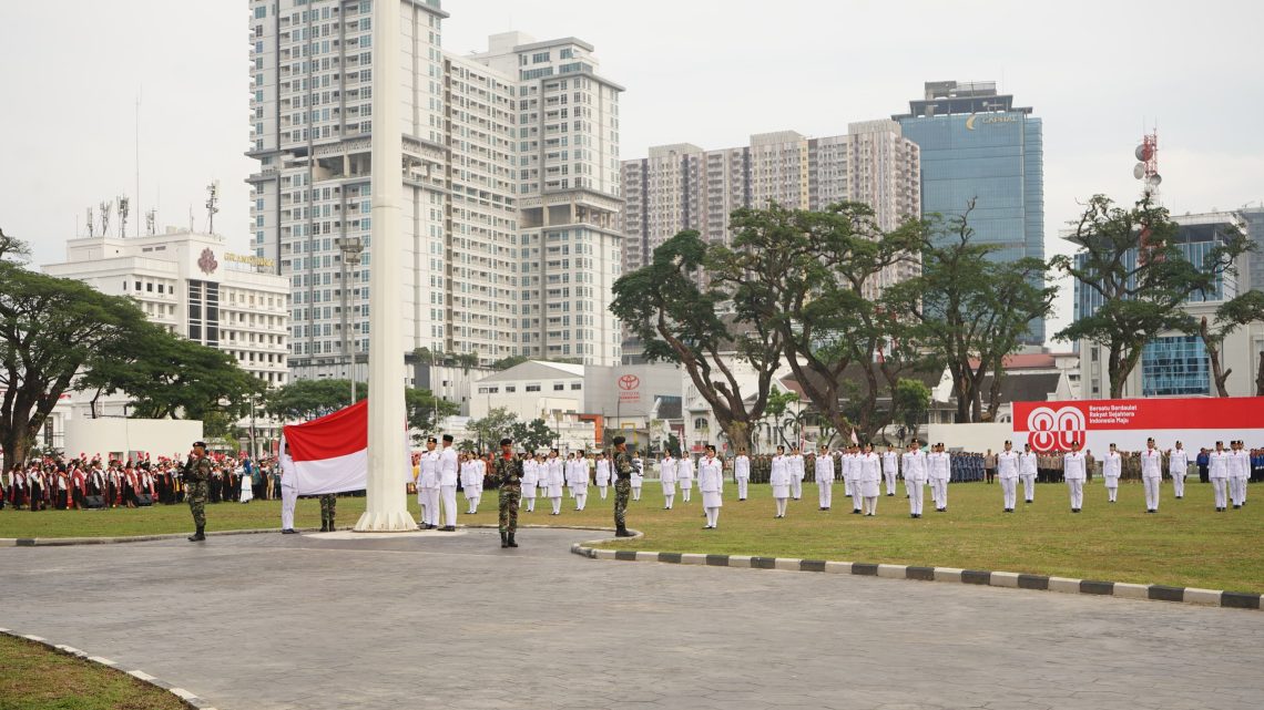 Upacara HUT Ke-80 RI Berlangsung Khidmat di Medan, Rico Waas Serukan Kemerdekaan Untuk Semua Masyarakat Upacara HUT Ke-80 RI Berlangsung Khidmat di Medan, Rico Waas Serukan Kemerdekaan Untuk Semua Masyarakat
