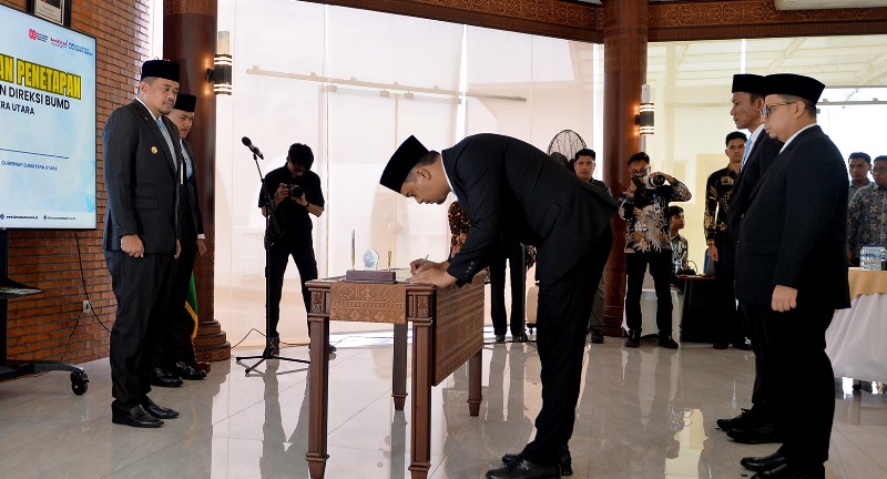 Bobby Nasution Lantik Dewas PD AIJ dan 2 Direksi Perumda Tirtanadi