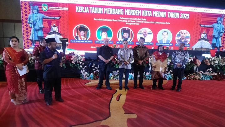 Buku Karo Dari Masa ke Masa Berhasil Rekam Sejarah Panjang Karo