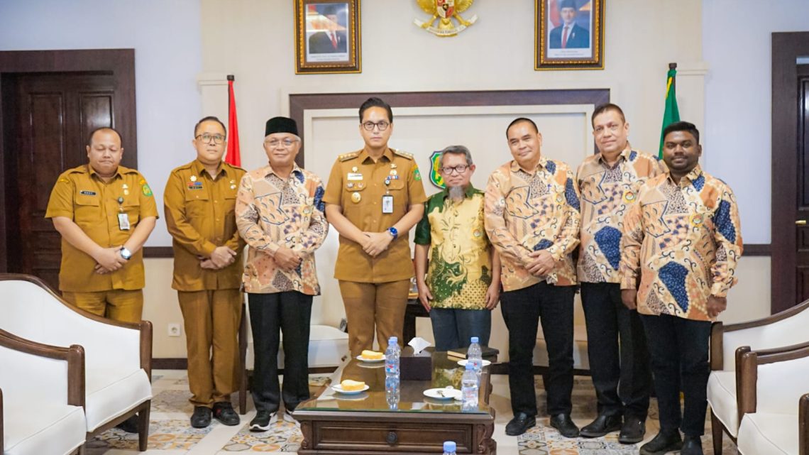 Rico Waas Tekankan Pentingnya Jaga Keharmonisan dan Kebhinekaan