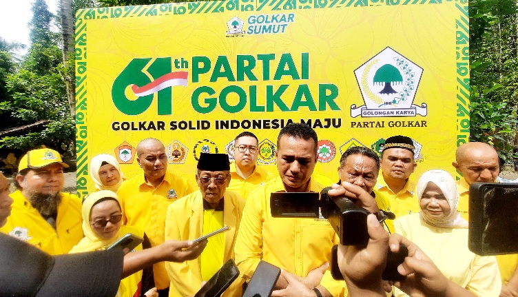 Pendapatan Pelaku UMKM di Pasar Kamu Otomatis Meningkat Saat Perayaan HUT ke-61 Partai Golkar di Sumut