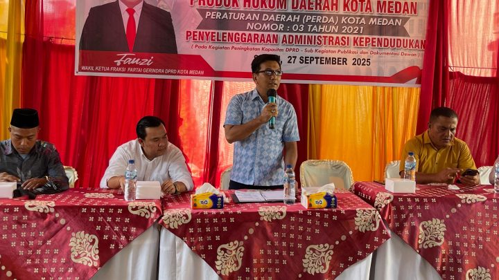 Warga Keluhkan NIK Tak Terdaftar, Fauzi Langsung Hubungi Kadisdukcapil Medan