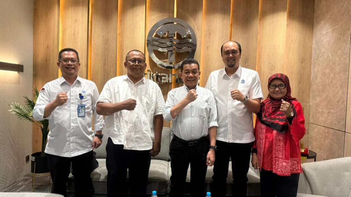 Bahas Silaturahmi Akhir Tahun, Dirut Perumda Tirtanadi, Ardian Surbakti Terima Audiensi Forwadi