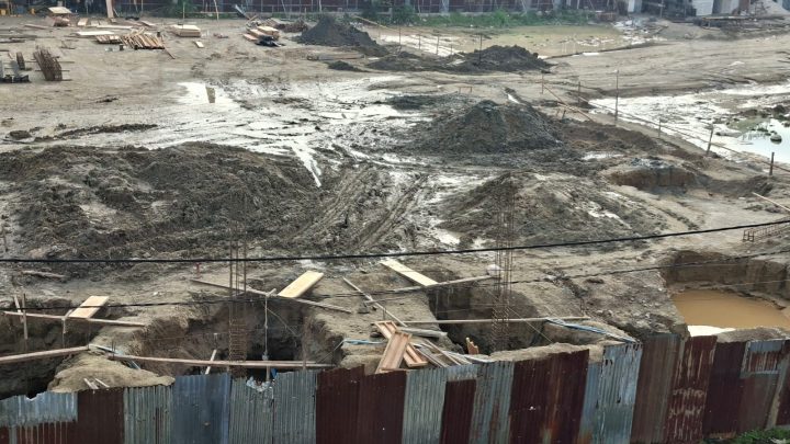 Warga Keluhkan Pembangunan di Lahan Eks Hotel Garuda Plaza Medan