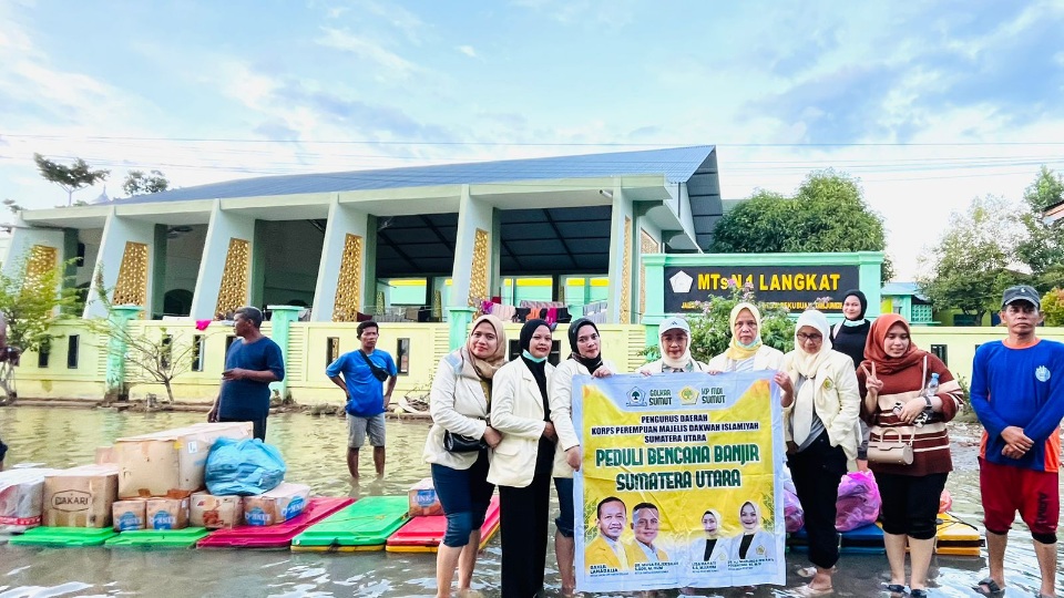 Baru Seminggu Dilantik, PD KP MDI Sumut Langsung Bantu Korban Banjir di Langkat
