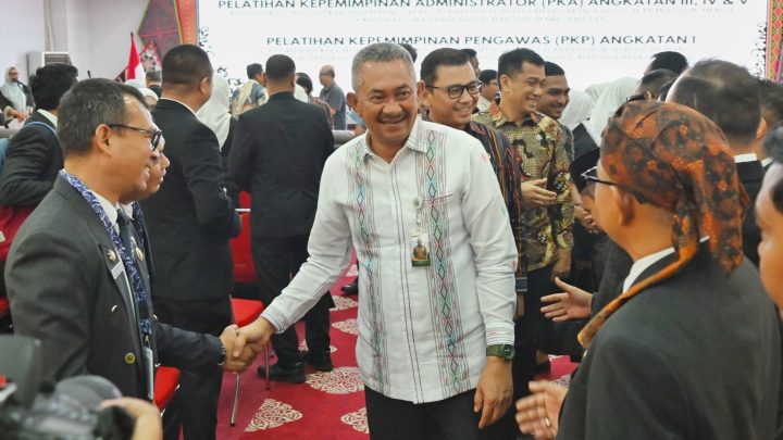 Tutup Pelatihan Kepemimpinan, Pj. Sekdaprov Sumut Tekankan 3 Tugas Utama Pemimpin