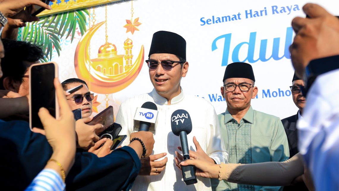 Salat Idulfitri 1447 H, Rico Waas Ajak Warga Perkuat Persatuan dan Pembangunan Medan