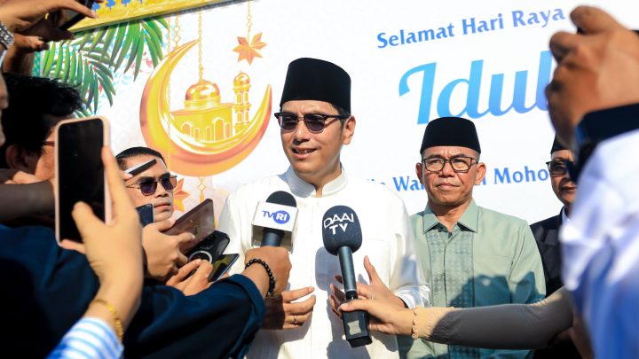 Salat Idulfitri 1447 H, Rico Waas Ajak Warga Perkuat Persatuan dan Pembangunan Medan