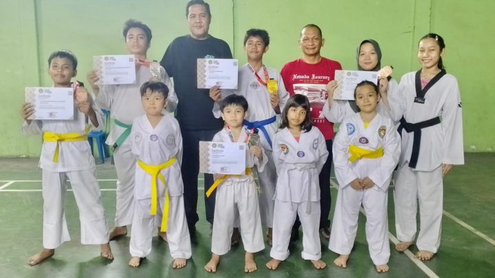 Dojang Taekwondo Tirtanadi Raih 5 Medali di Kejuaraan Internasional