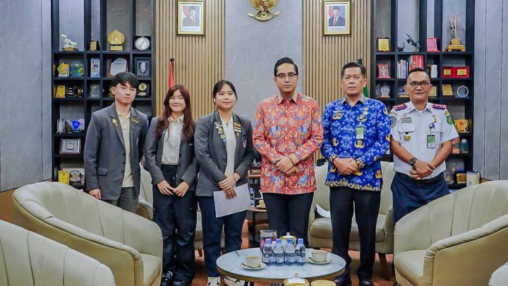 Dukung Spirit Run 5K, Rico Waas Ajak Mahasiswa PKL di Pemko Medan