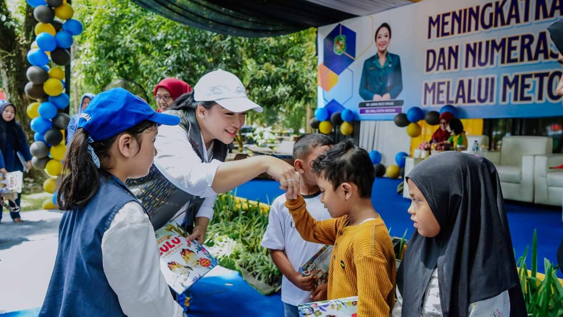 Airin Rico Waas : Mendongeng Tingkatkan Literasi dan Numerasi Anak