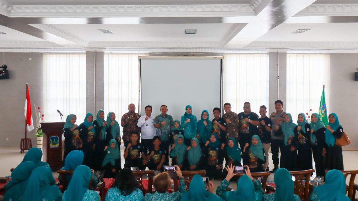 Gelar Nobar Bersama TP PKK, Wali Kota Tebing Tinggi Apresiasi Pesan Moral Film Parodi Edukatif ‘Kampung Durian Gak Jadi Runtuh’