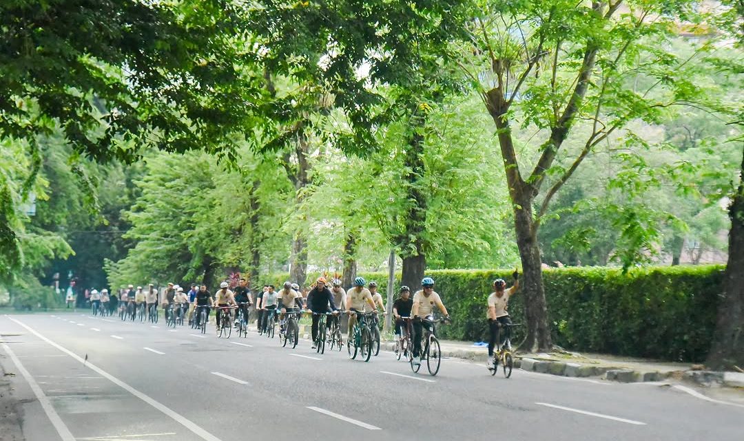 Zakiyuddin Harahap Pimpin Gowes 21 Kilometer Sambil Rapat Tanpa Meja