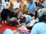 Kahiyang Ayu Serahkan Kursi Roda Adaptif di Simalungun, Pastikan Anak Berkebutuhan Khusus Dapat Kehidupan Layak