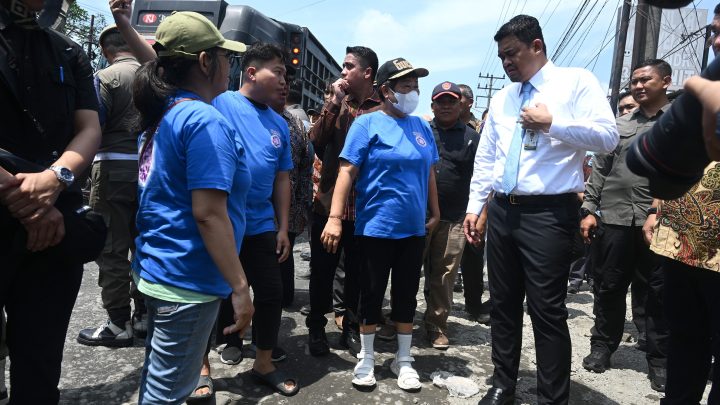 Bobby Nasution Pastikan Jalan Helvetia Pasar 9 Diperbaiki Agustus