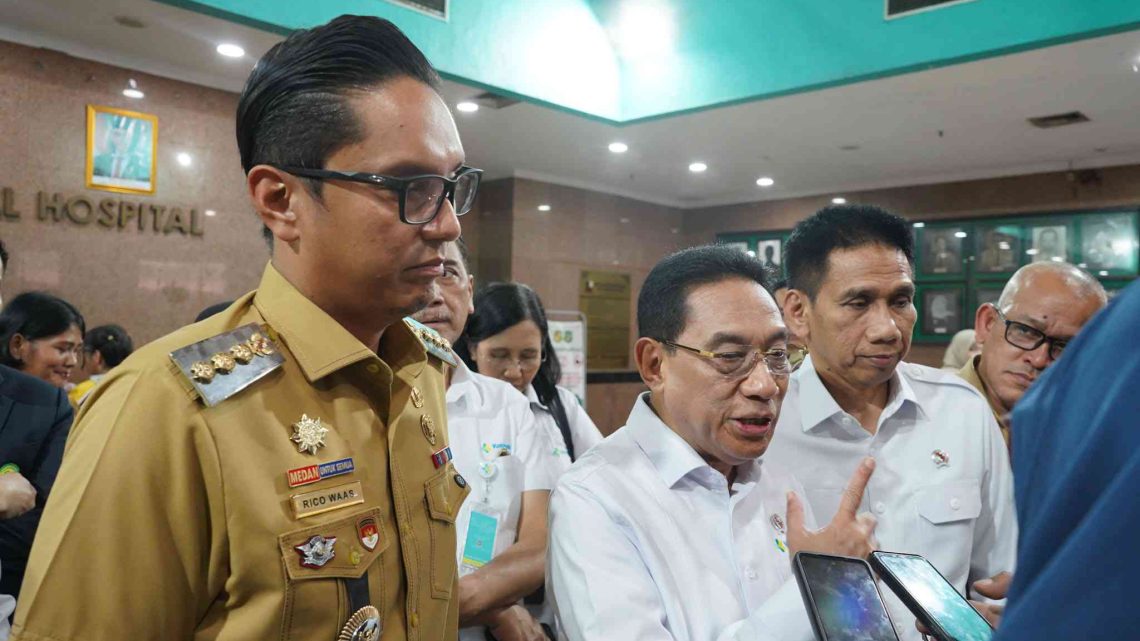 Didampingi Rico Waas, Wamenkes Tinjau Kesiapan RSUD Pirngadi Jadi RS Penanganan TB