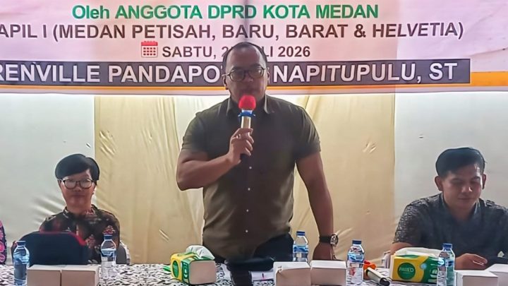 Renville Napitupulu Tampung Keluhan Banjir, Desil, Hingga Keamanan Warga