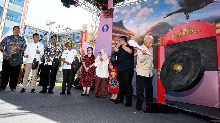 Wagub Surya Ajak Masyarakat Kepulauan Nias Jaga Rupiah sebagai Simbol Kedaulatan Bangsa