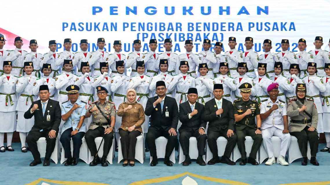 Bobby Nasution Kukuhkan 74 Paskibraka Sumut, Tekankan Peran Sebagai Teladan Persatuan