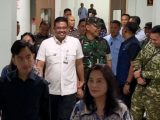 Gubernur Bobby Bersama Wapres Tinjau Siswa Diduga Keracunan MBG di Karo, Pastikan Pemulihan Kesehatan