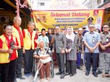 Di Jalan Lombok, Wakil Wali Kota Jadi Pelayan Lansia