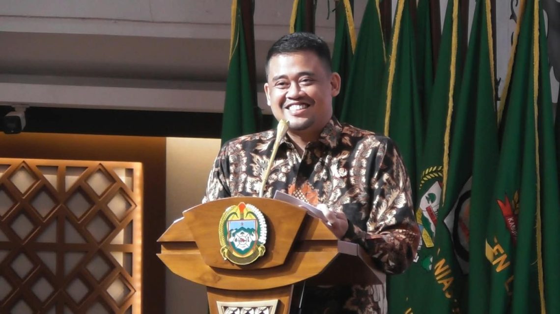 Andre Rosiade Puji Bobby Nasution: Gubernur yang Bekerja Keras