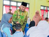 Serahkan Bantuan Permakanan, Wali Kota Tebing Tinggi: Pemko Harus Hadir untuk Warga Susah